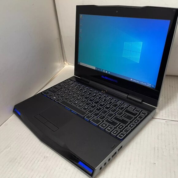 Alienware M11x R2, Core i7-U640 8GB RAM 750GB HDD Win10Pro -GT 335M-AS IS - Picture 2 of 13
